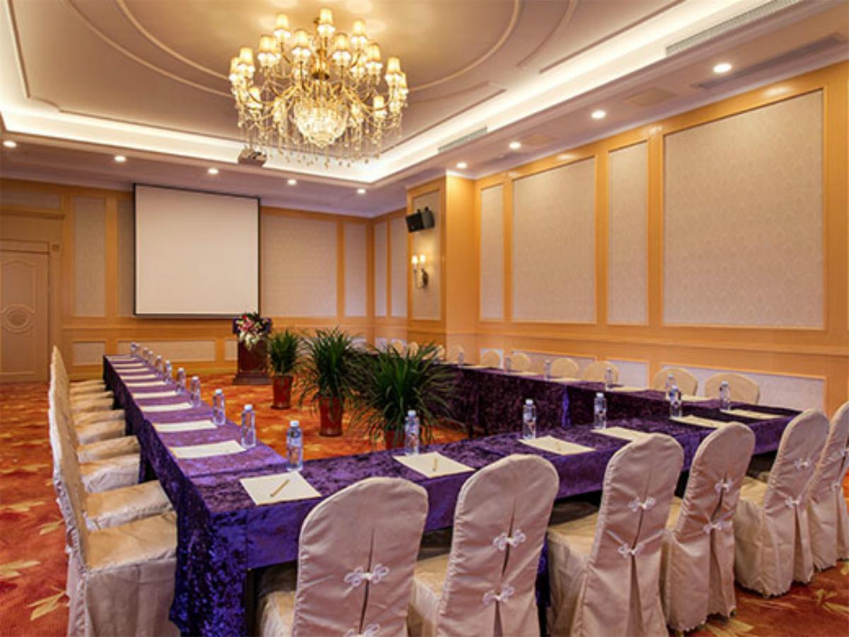 Vienna Hotel Guangzhou Airport Kültér fotó